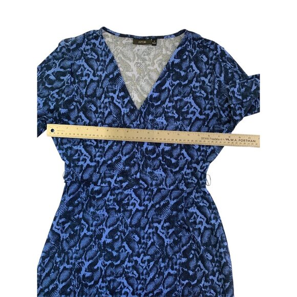 APT.9 Women's V-Neck Blue Animal Print Dress With Tie Waist Medium - Picture 6 of 12